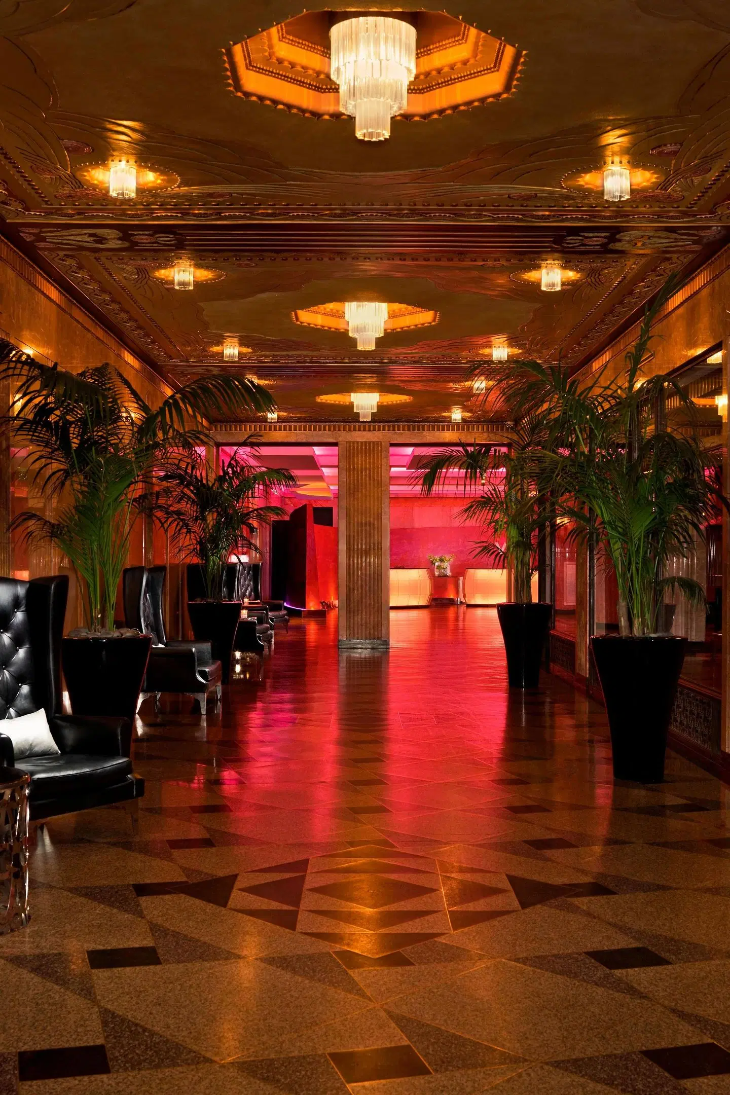 W Minneapolis - The Foshay LOUNGE_LOBBY