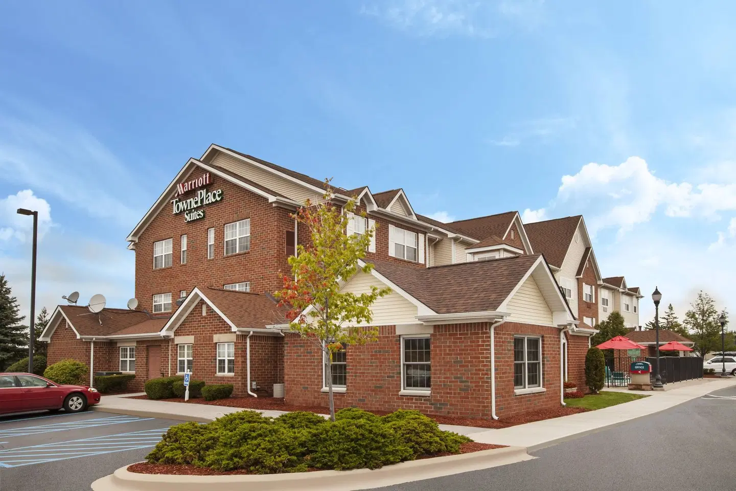 TownePlace Suites Detroit Sterling Heights EXTERIOR