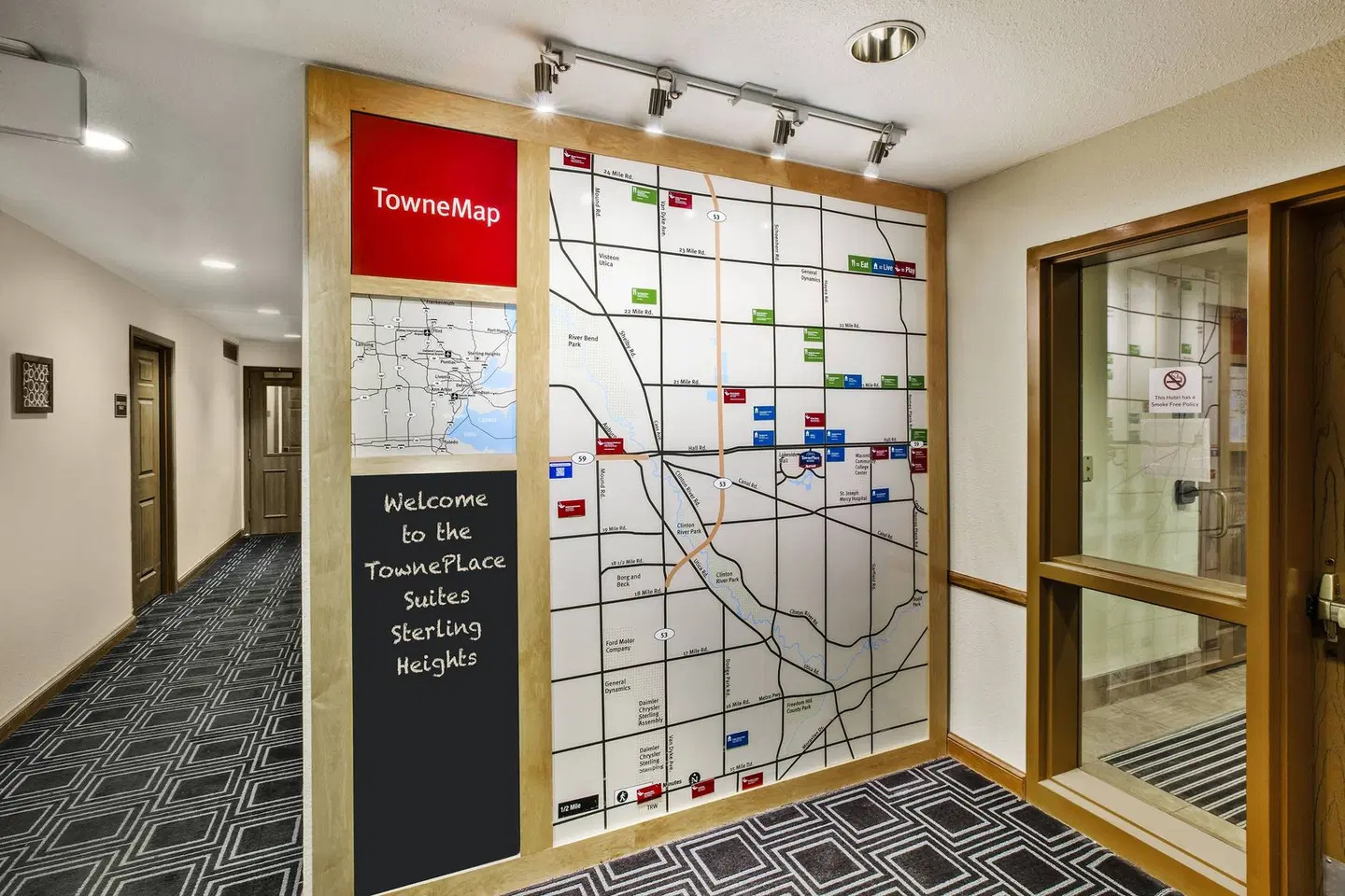 TownePlace Suites Detroit Sterling Heights LOUNGE_LOBBY