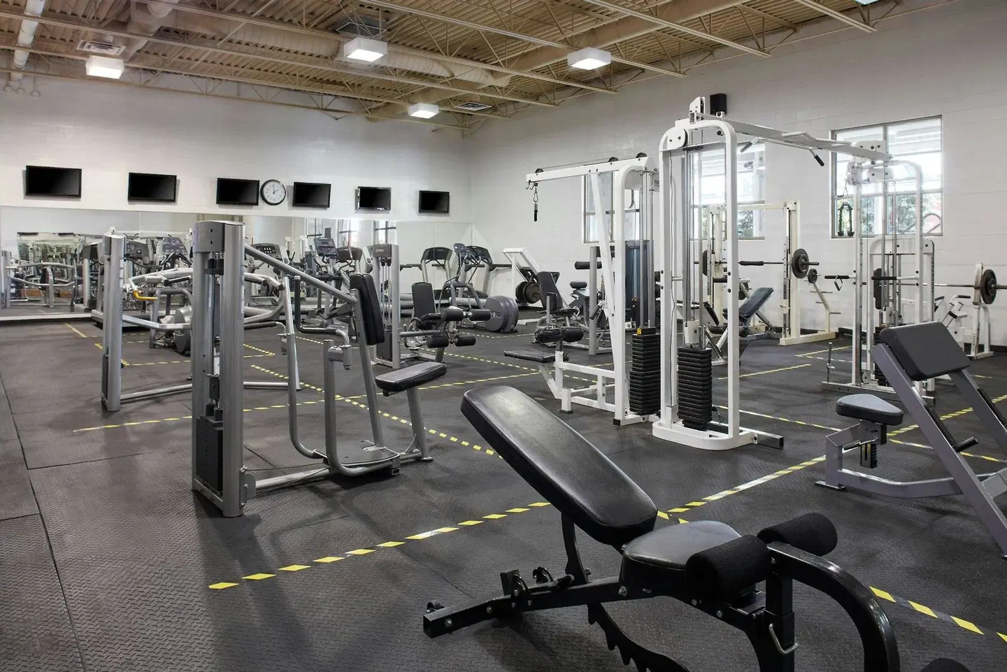 Sheraton Parkway Toronto North Hotel & Suites SPORTS_AND_LEISURE