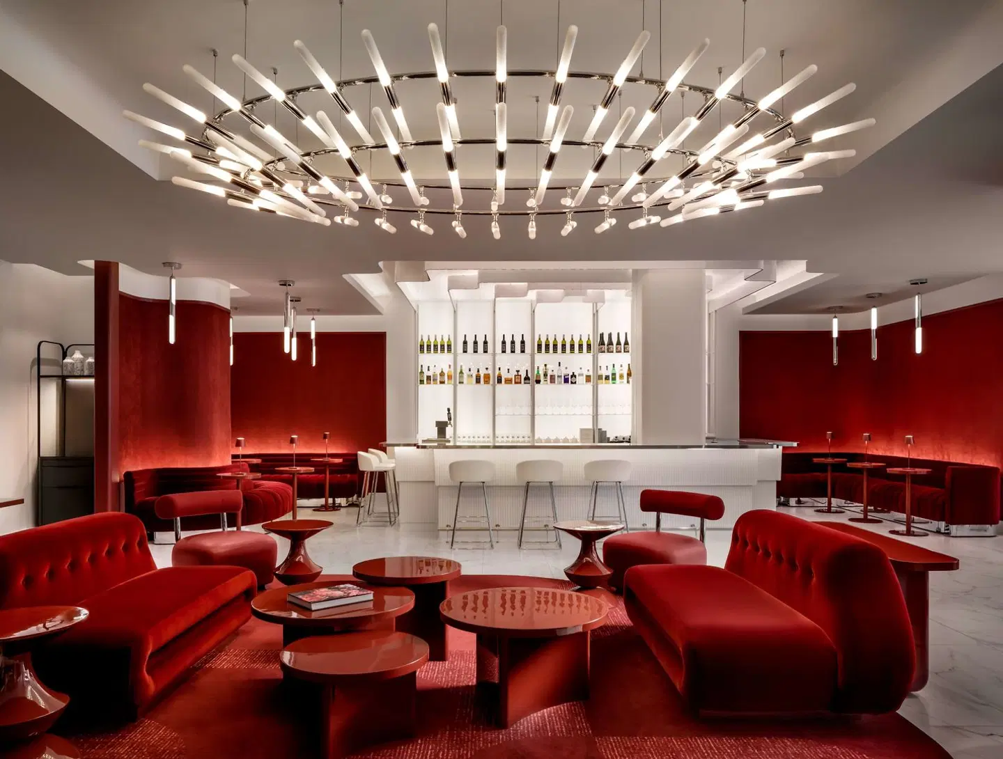 Revery Toronto Downtown, Curio Collection by Hilton LOUNGE_LOBBY
