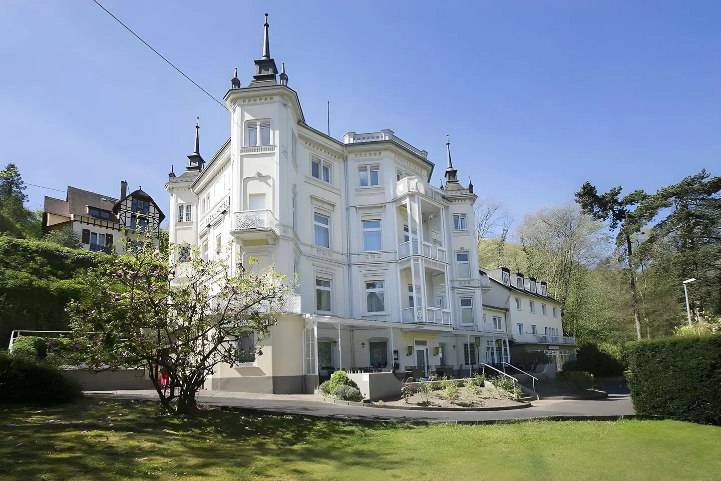 Parkhotel Bad Ems EXTERIOR