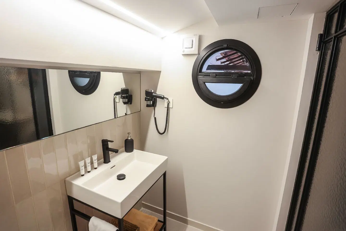 Mythic Boutique Bed and Breakfast Badezimmer