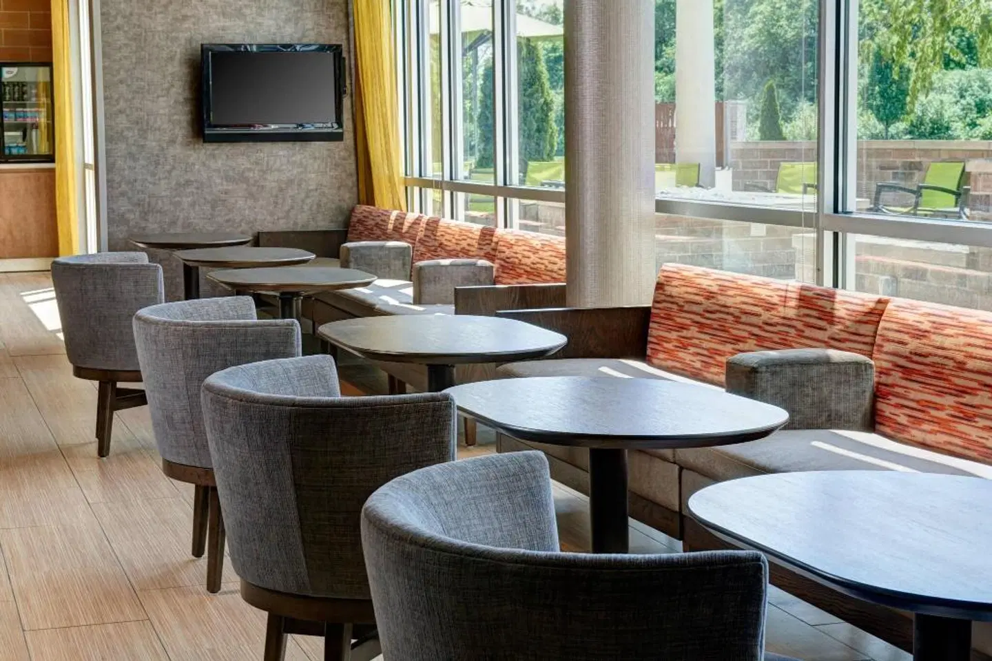 SpringHill Suites by Marriott Saginaw LOUNGE_LOBBY