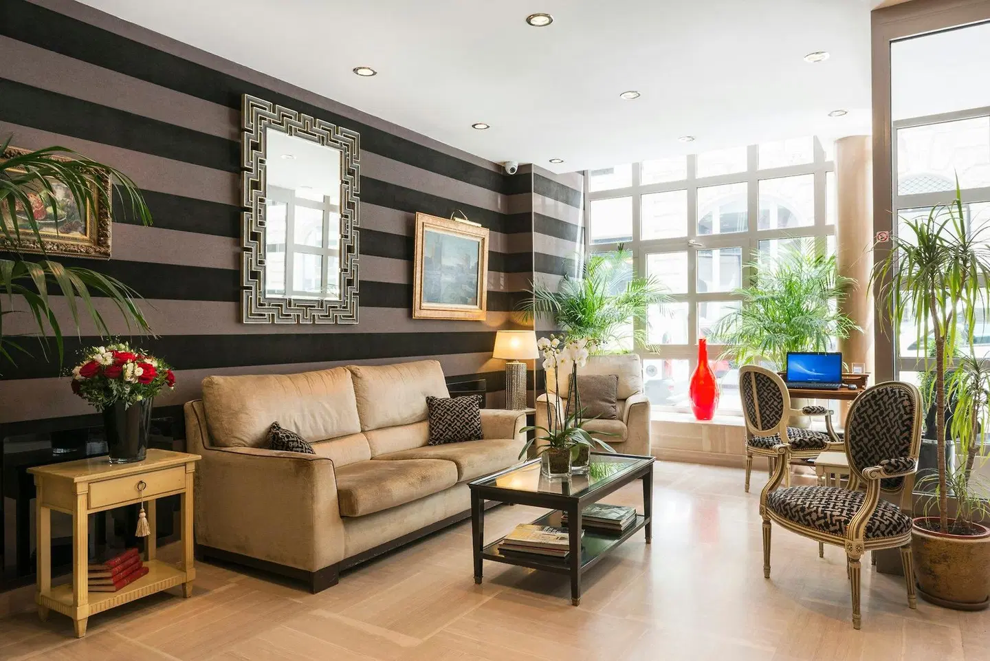 Volney Opéra LOUNGE_LOBBY