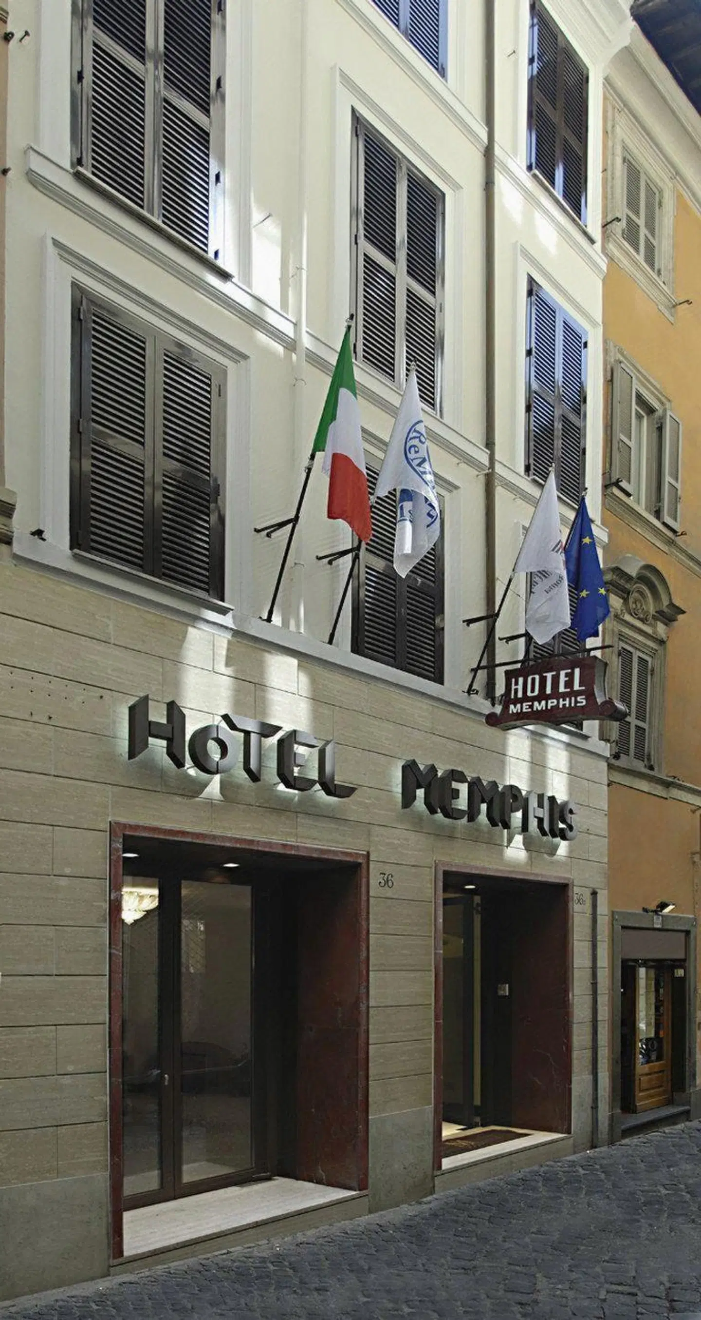 Memphis EXTERIOR