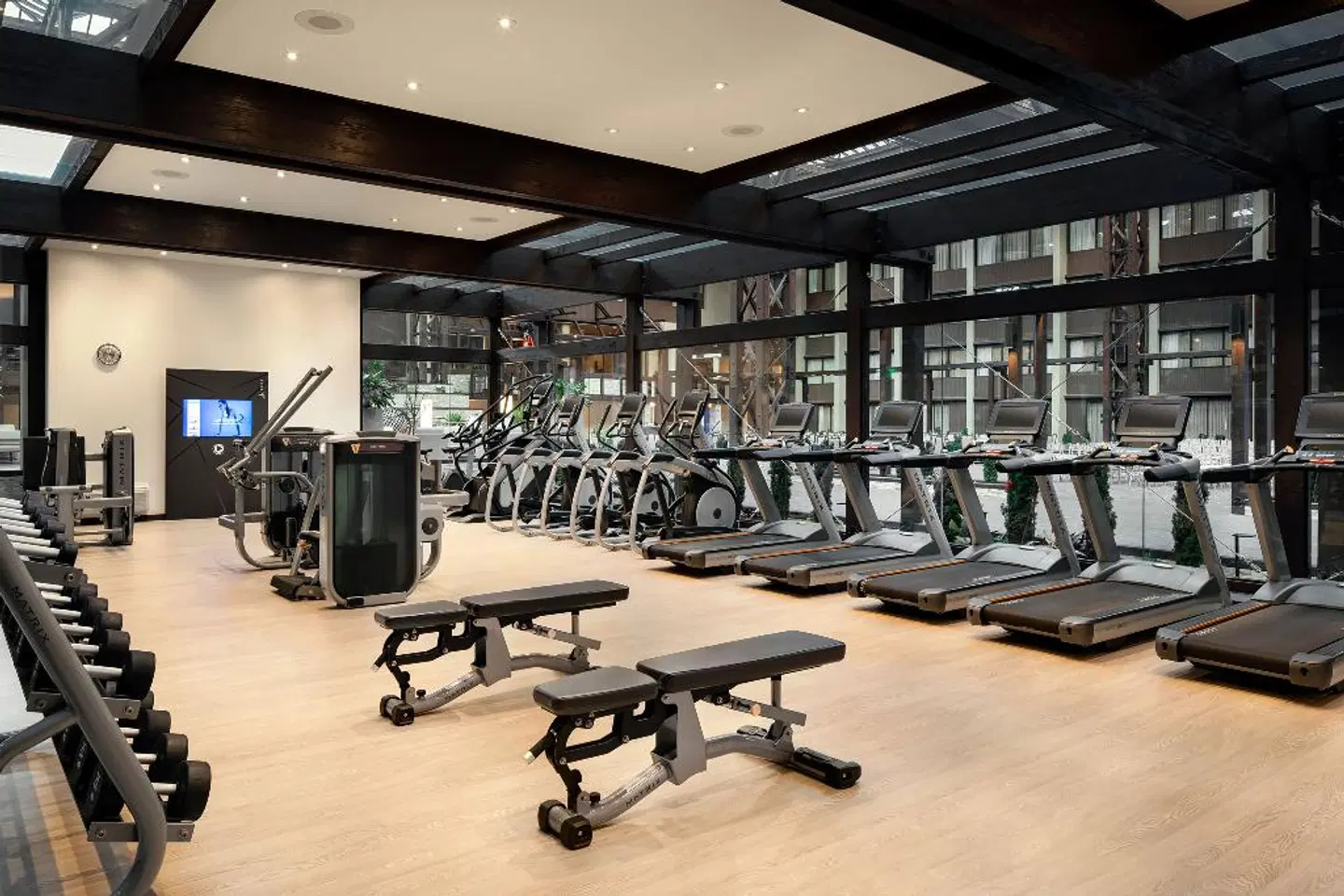 Seattle Airport Marriott SPORTS_AND_LEISURE