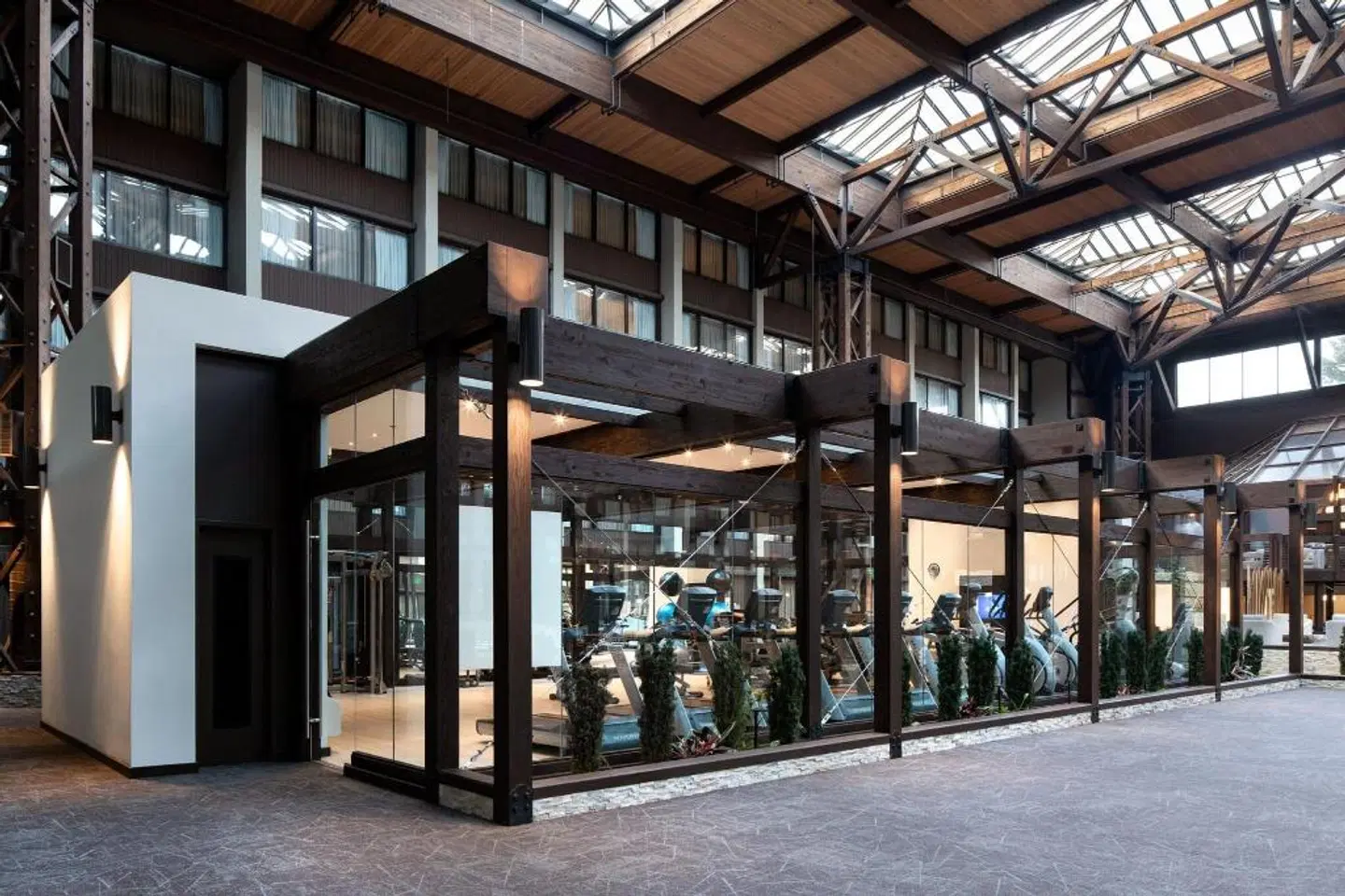 Seattle Airport Marriott EXTERIOR