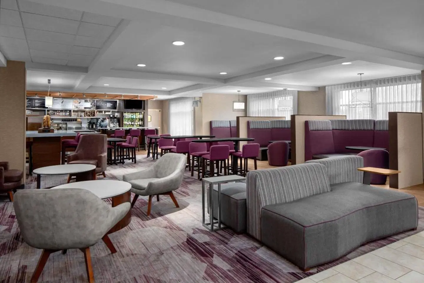 Courtyard by Marriott Detroit Brighton Bar