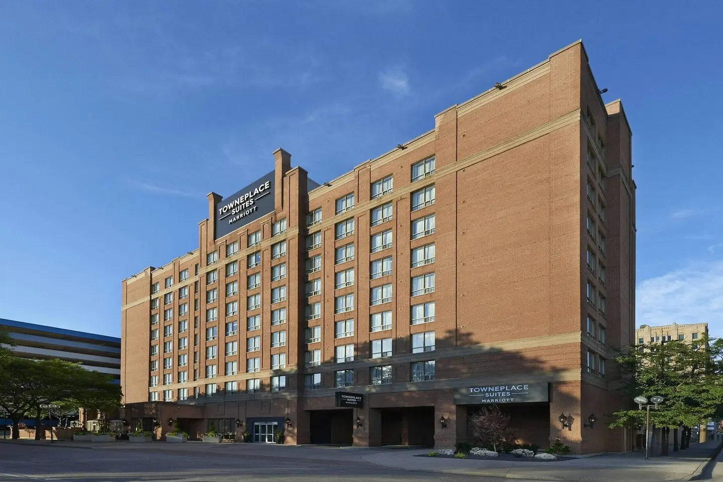 TownePlace Suites by Marriott Windsor EXTERIOR