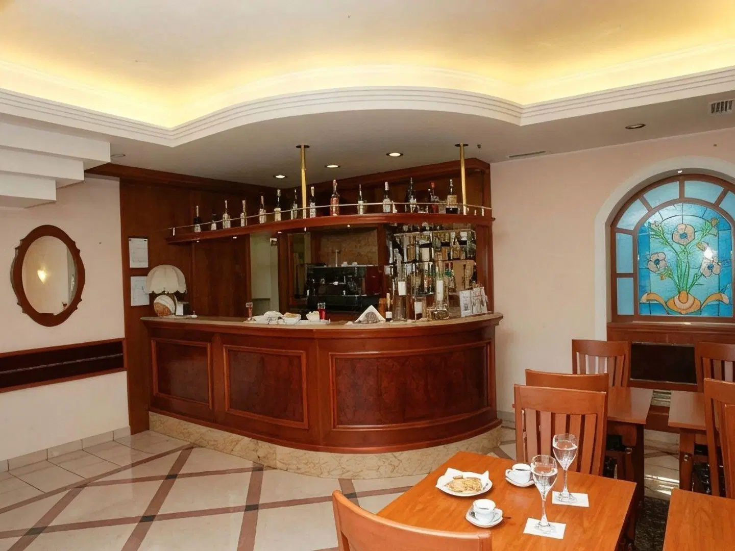 Mokinba Hotels Montebianco Bar