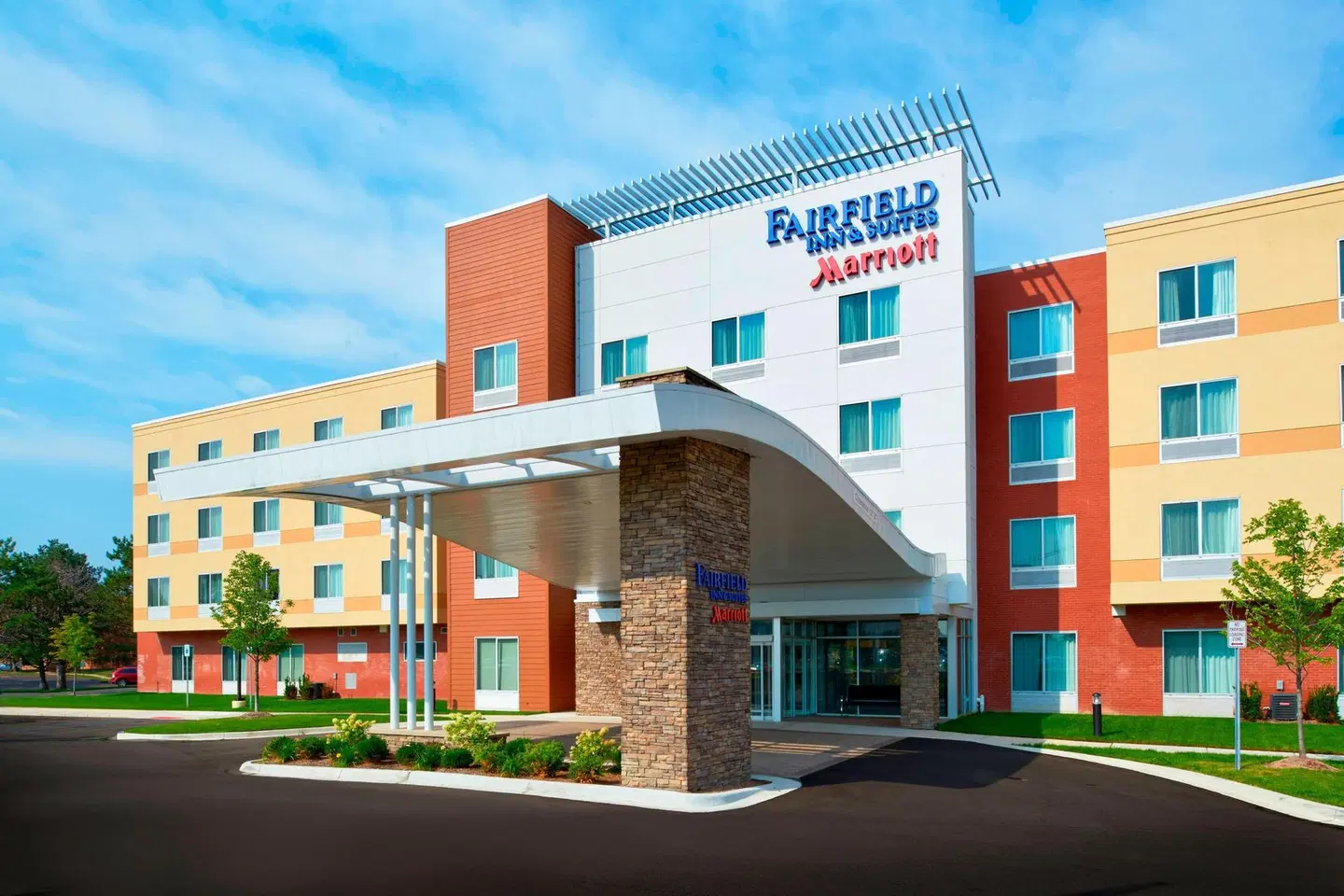 Fairfield by Marriott Inn & Suites Detroit Troy EXTERIOR