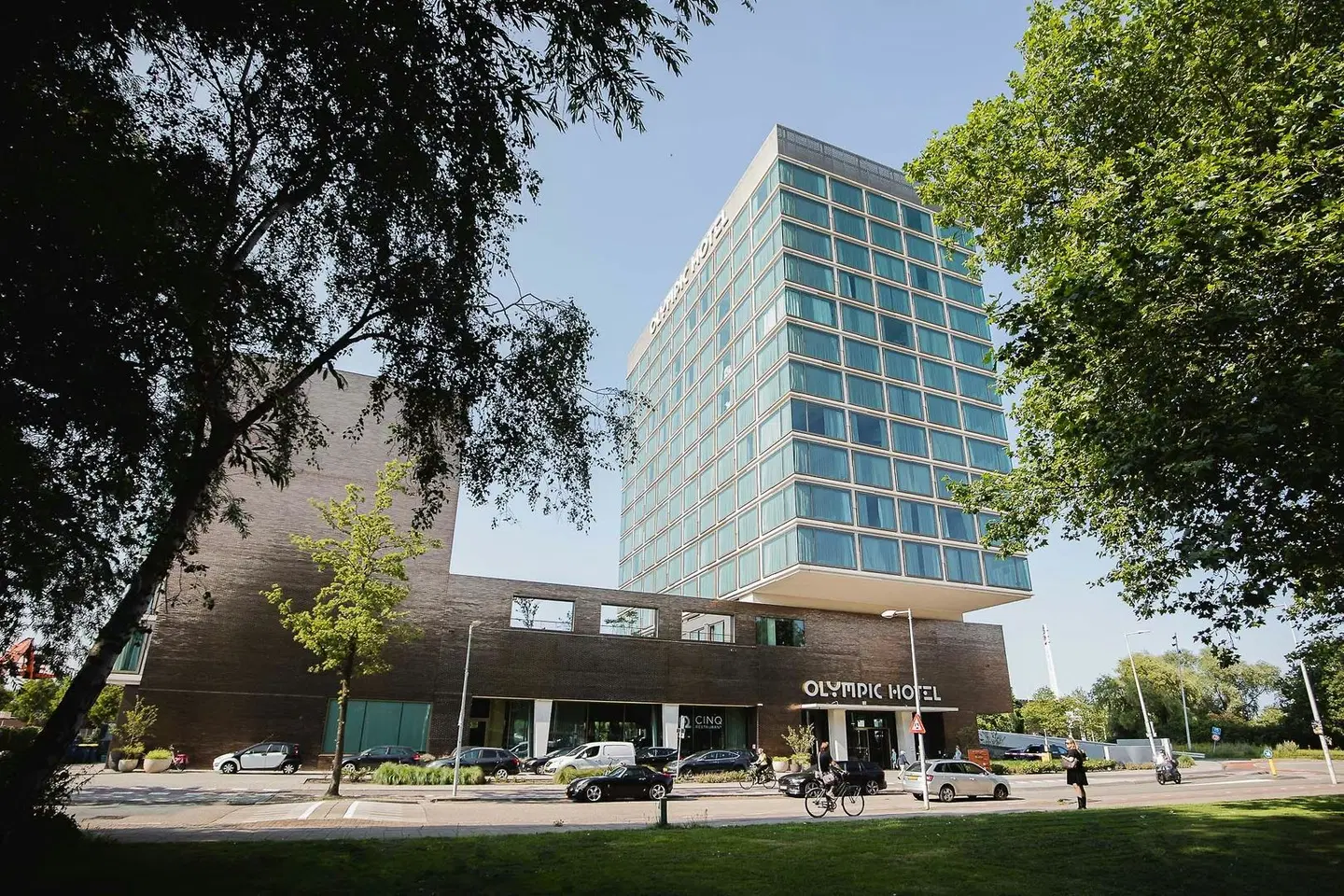 Olympic Hotel EXTERIOR