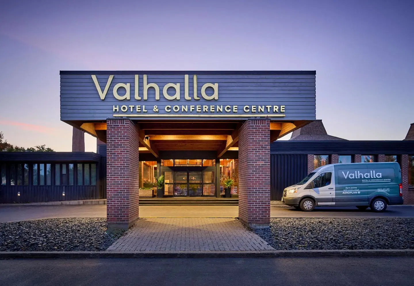 Valhalla Hotel & Conference Centre EXTERIOR