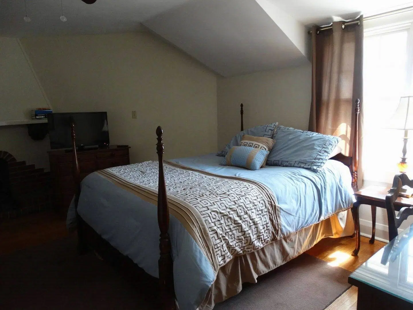 Hochelaga Inn ROOM_EXAMPLE