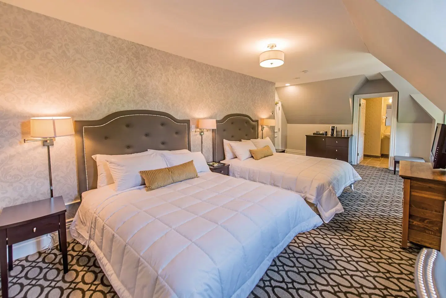 Idlewyld Inn & Spa ROOM_EXAMPLE
