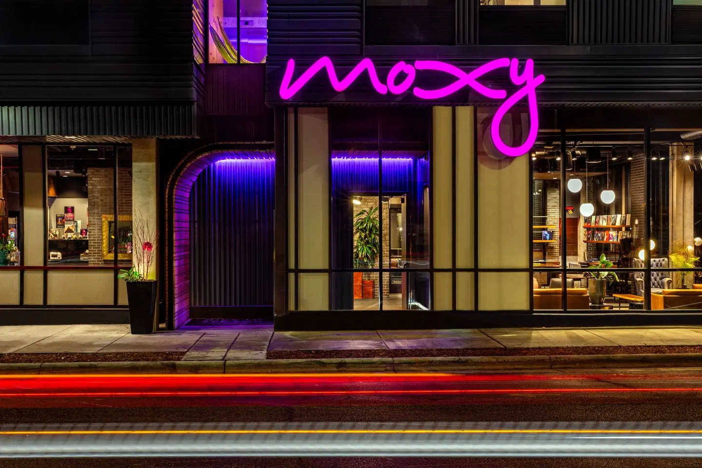 Moxy Minneapolis Uptown LOUNGE_LOBBY