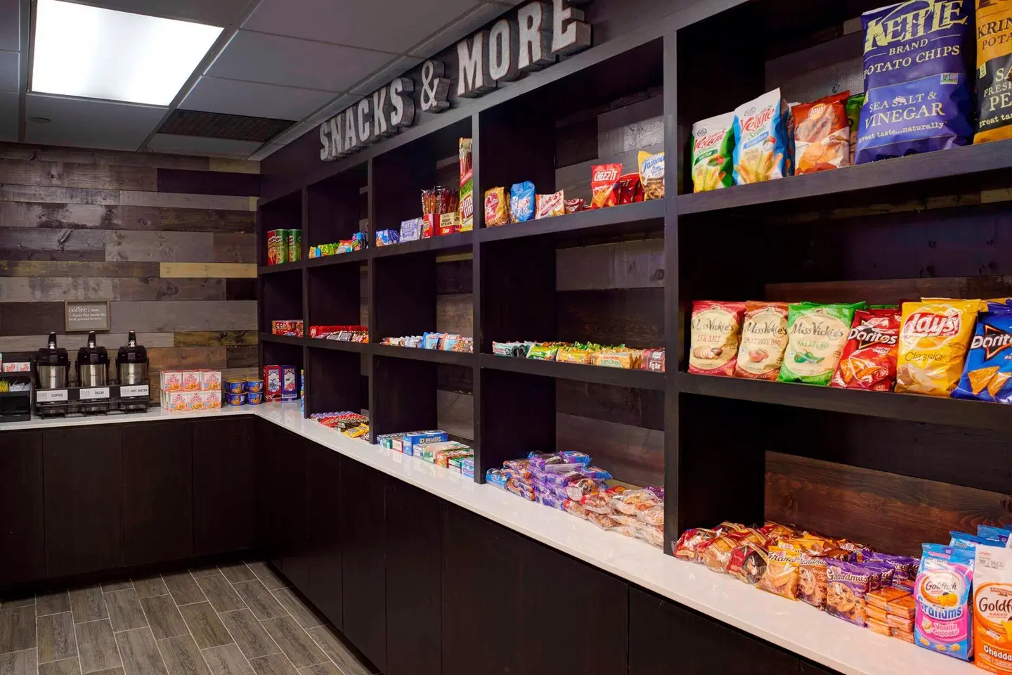 Four Points by Sheraton Detroit Novi Bar