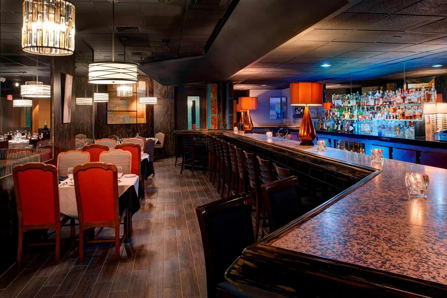 Four Points by Sheraton Detroit Novi Bar