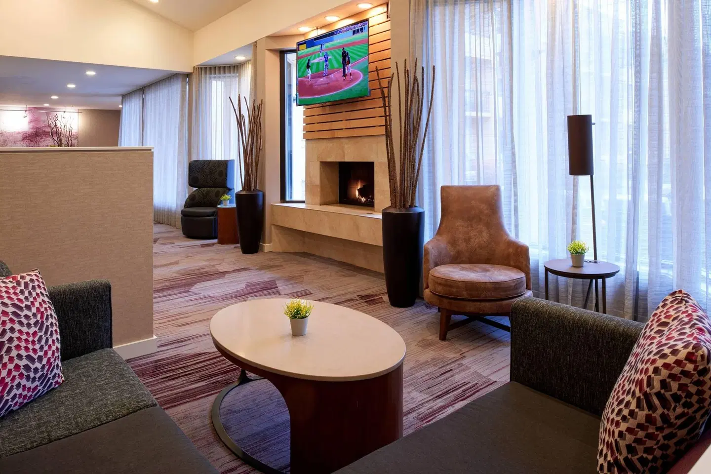 Courtyard by Marriott Detroit Metro Airport ROOM_EXAMPLE