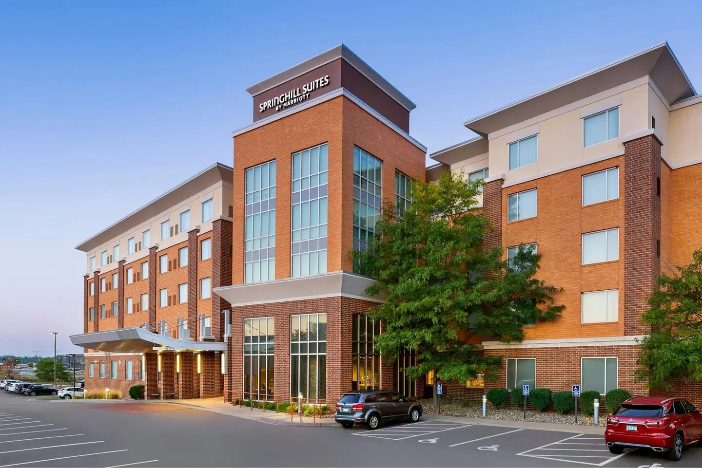 SpringHill Suites Minneapolis-St. Paul Airport/Mall of America EXTERIOR
