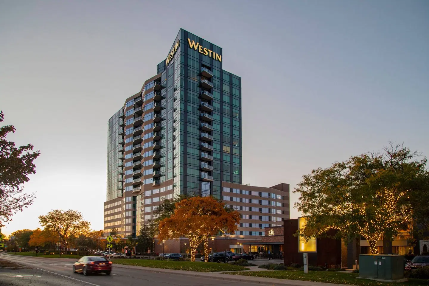 The Westin Edina Galleria EXTERIOR