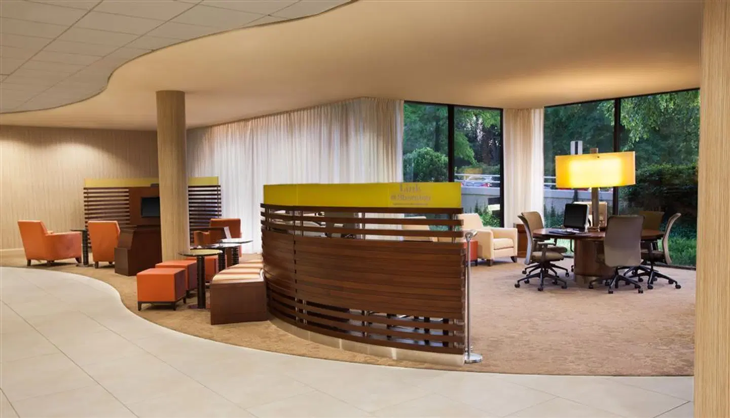 Sheraton Chapel Hill LOUNGE_LOBBY