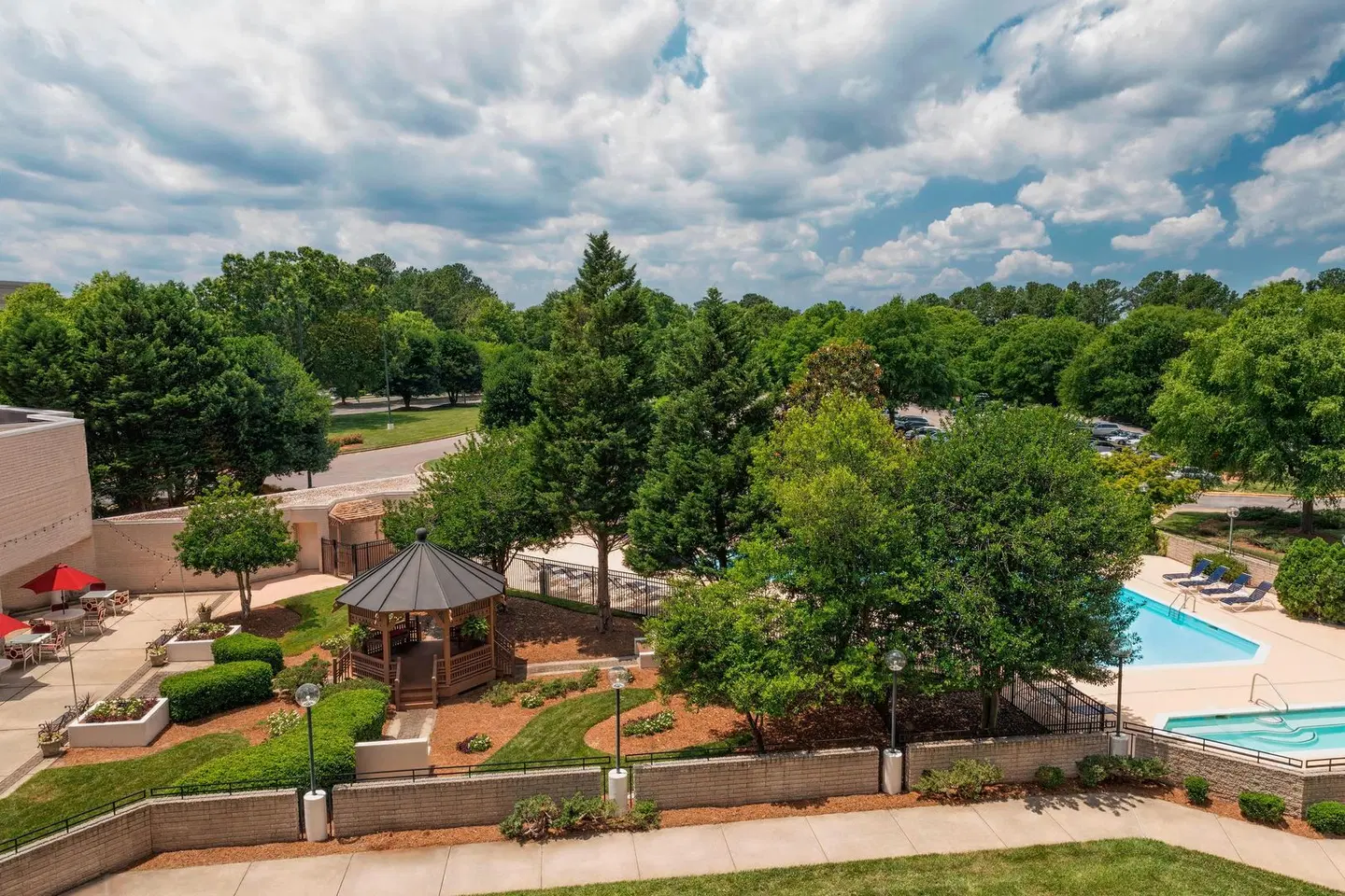 Sheraton Imperial Hotel Raleigh-Durham Airport at Research Triangle Park LANDSCAPE