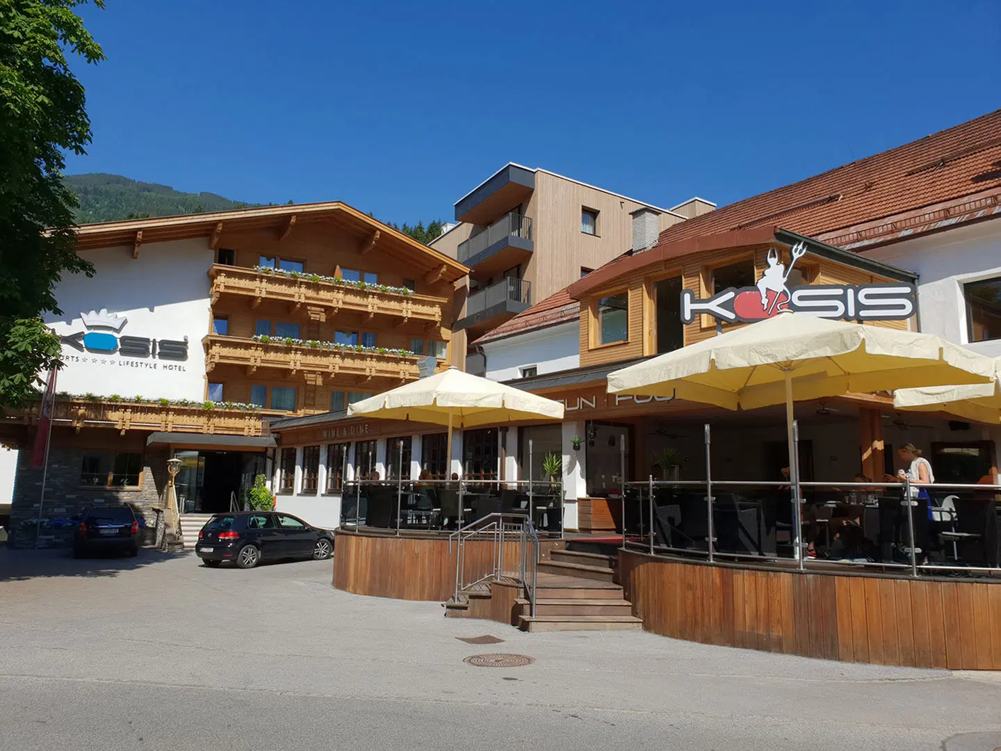 Kosis Sports Lifestyle Hotel EXTERIOR