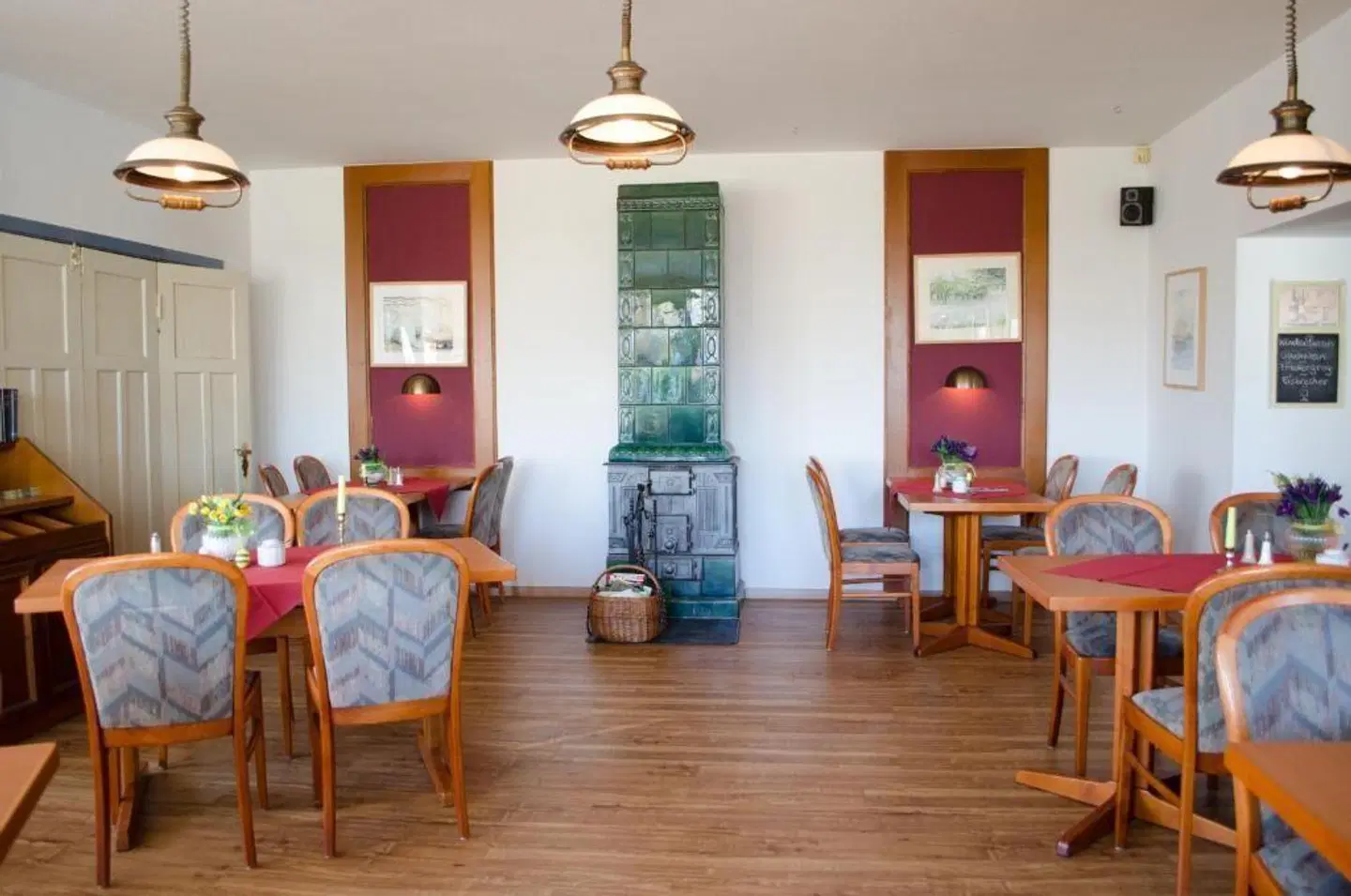 Zur Rennbahn ROOM_EXAMPLE