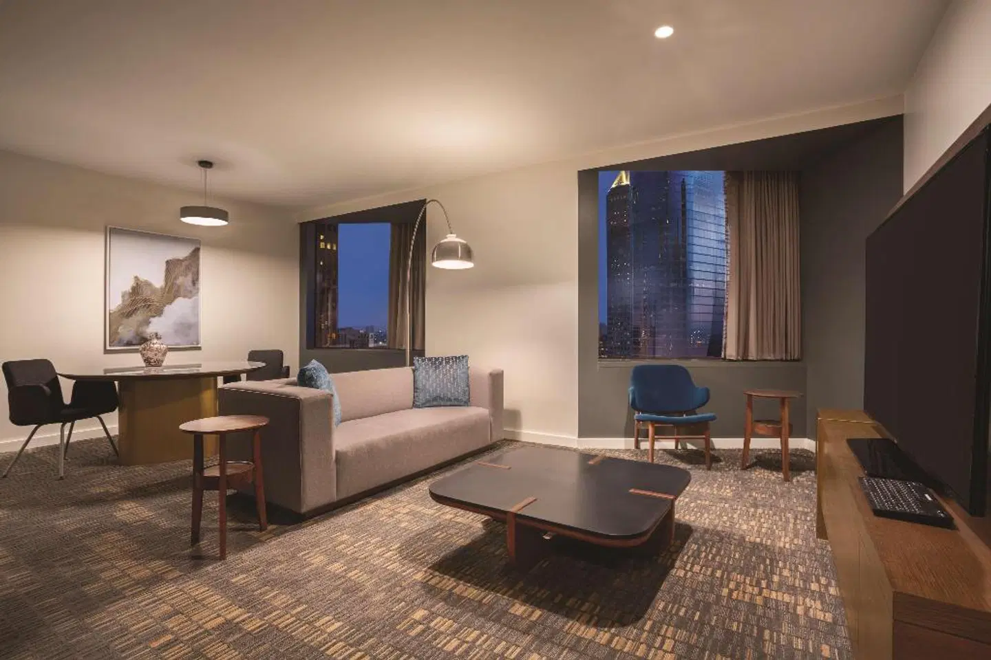 Hyatt Regency Houston ROOM_EXAMPLE