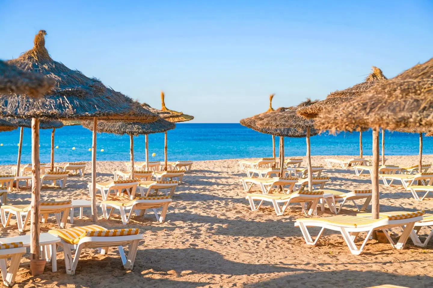 Calimera Delfino Beach Resort & Spa Strand