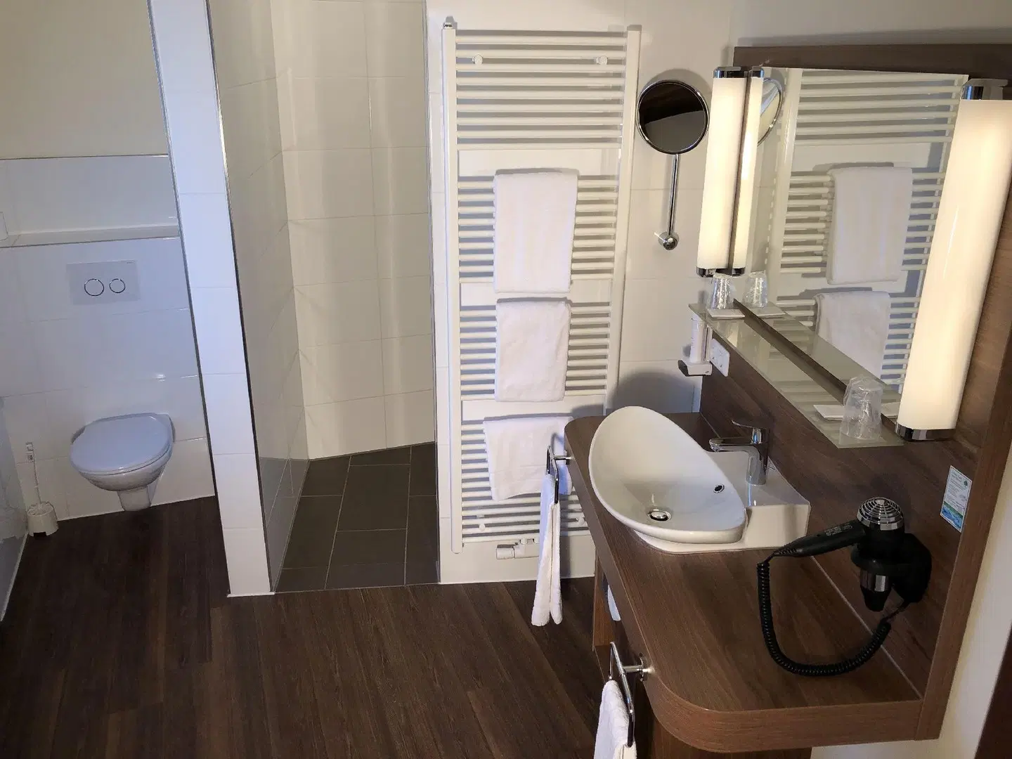 Hotel Isenbütteler Hof Badezimmer