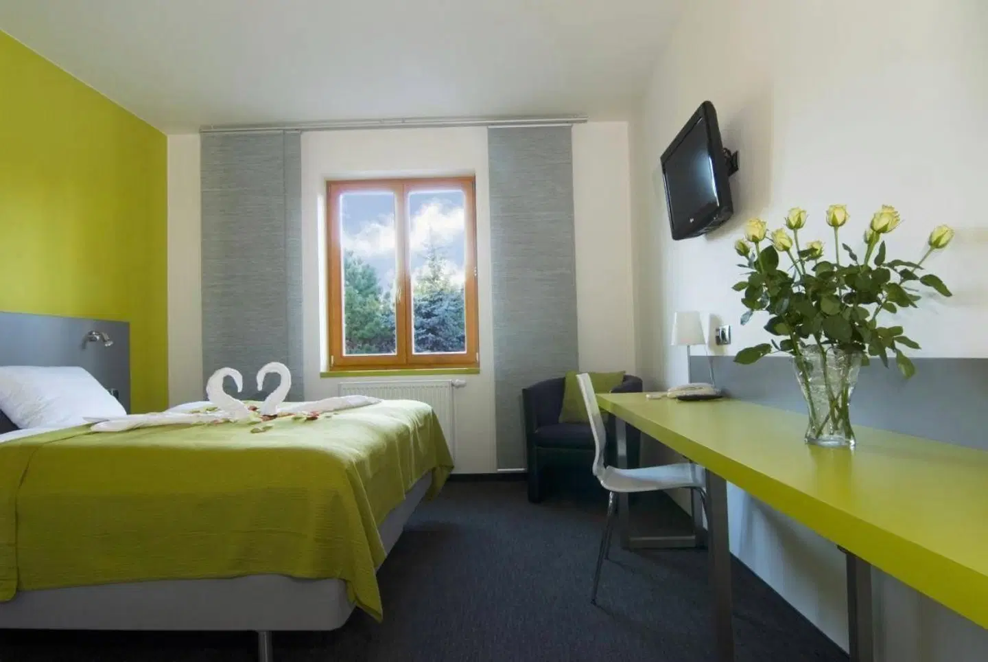 Herrmes ROOM_EXAMPLE