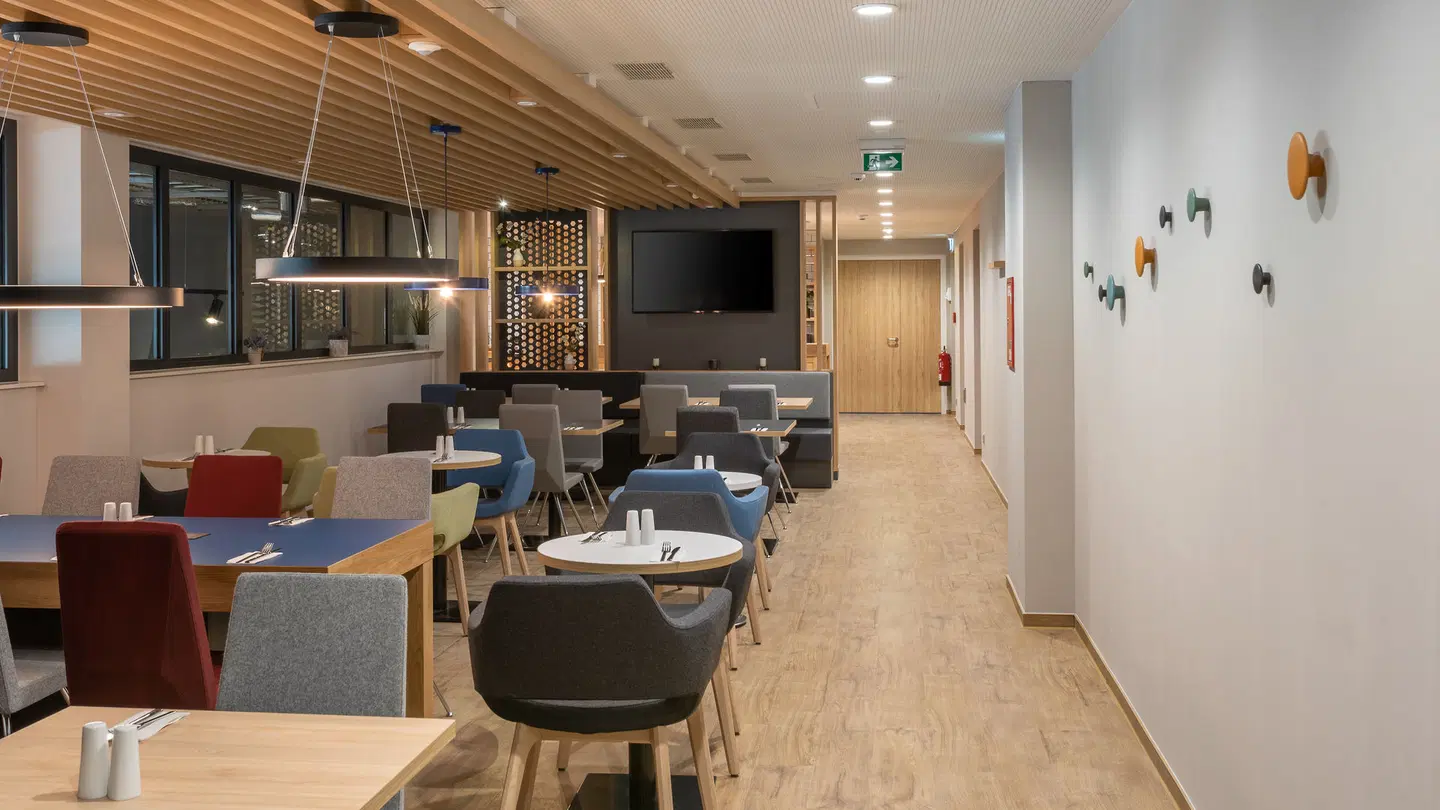 Holiday Inn Express Hamburg South A7/AS42 by IHG Restaurant