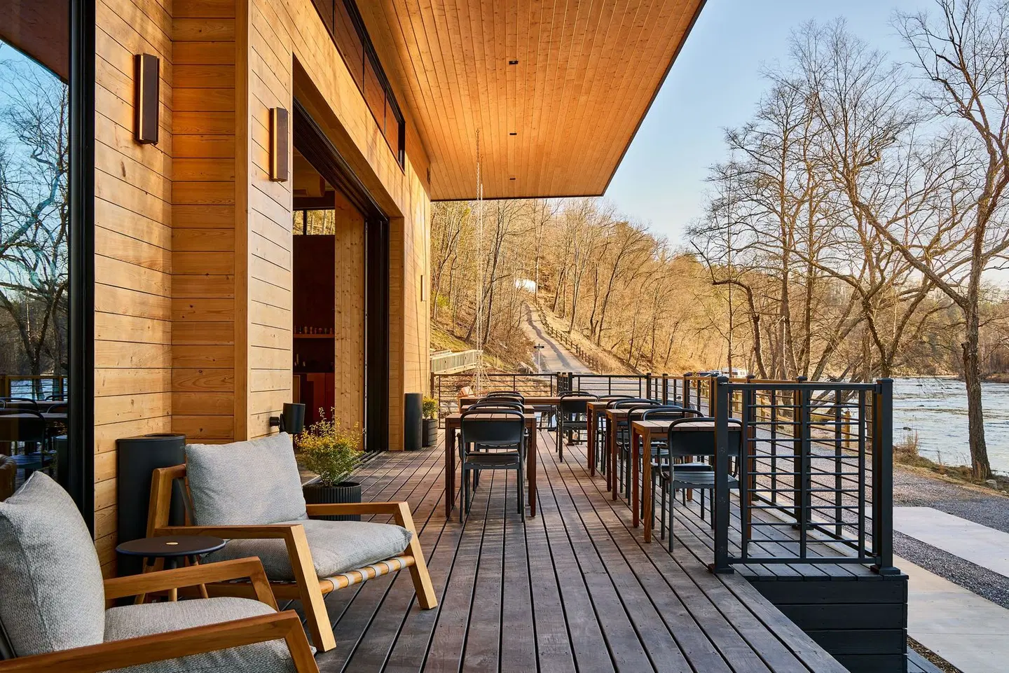 AutoCamp Asheville Terrasse