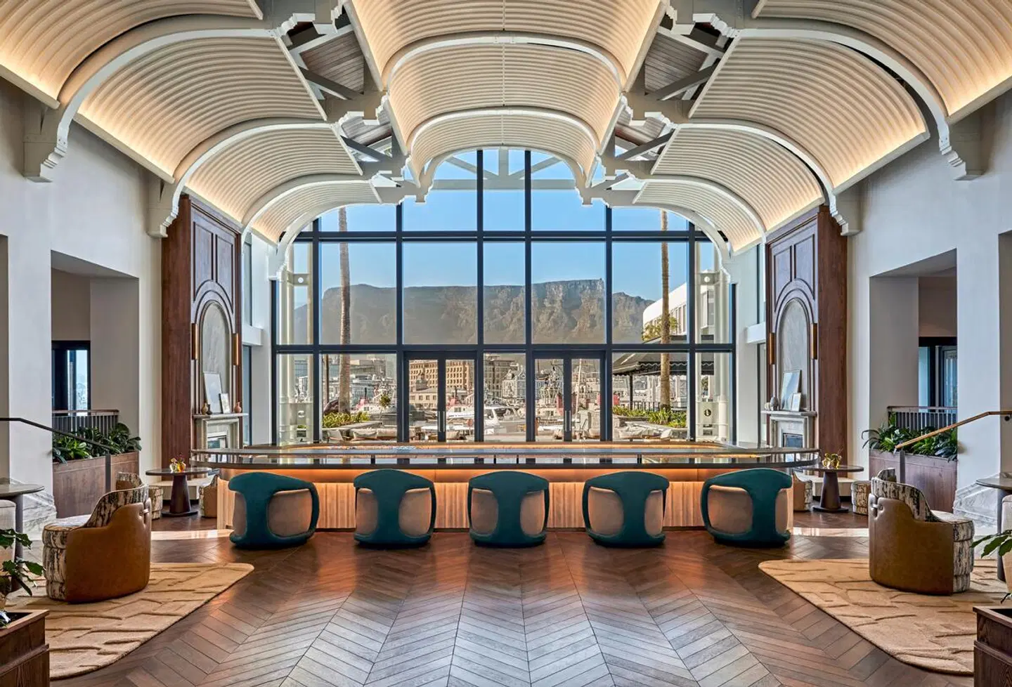 InterContinental Table Bay Cape Town by IHG LOUNGE_LOBBY