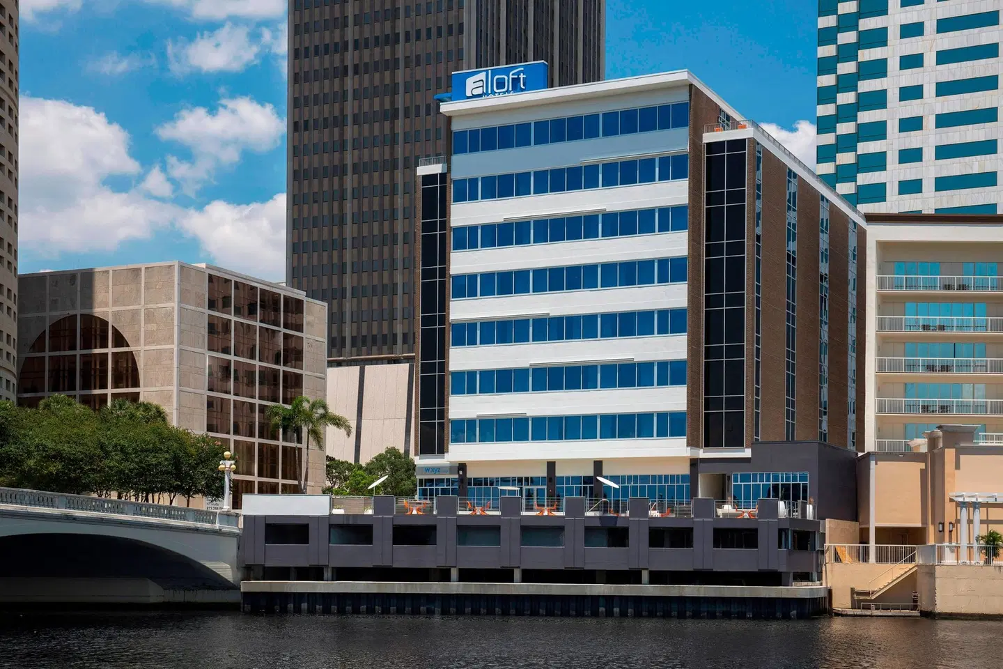 Aloft by Marriott Tampa Downtown EXTERIOR
