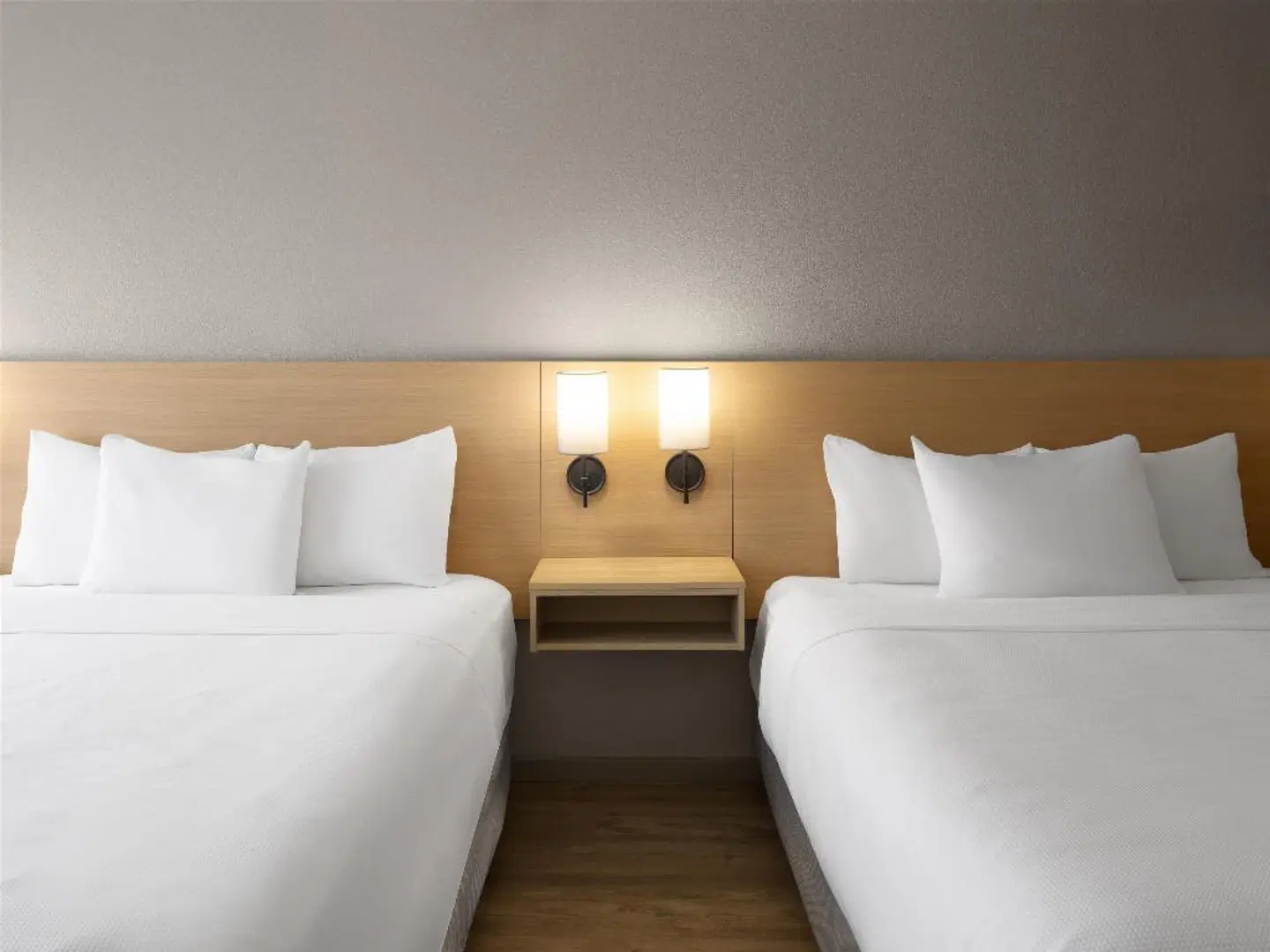 Hyatt Place Charlotte/Arrowood ROOM_EXAMPLE