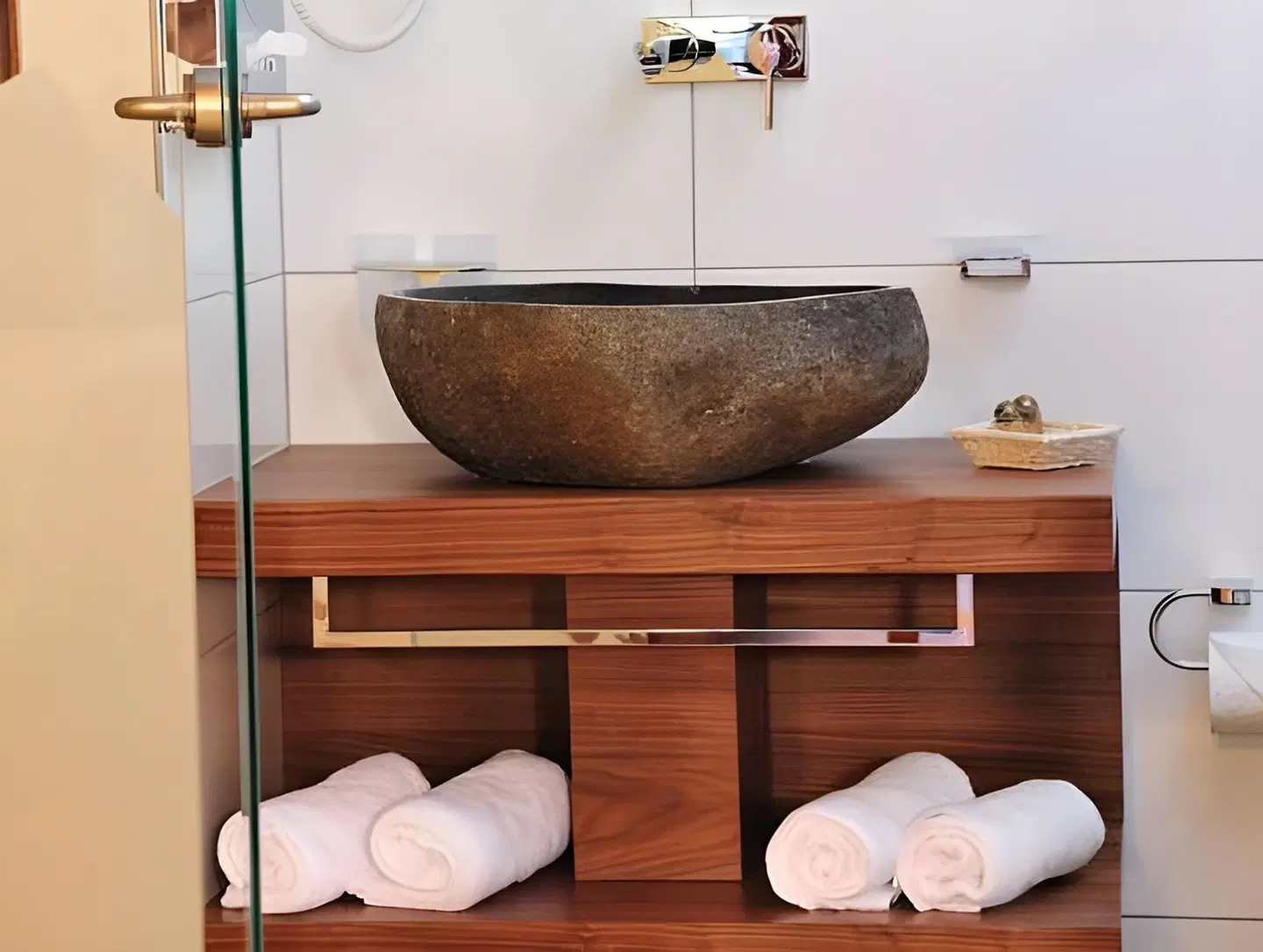 Rätia Alpinlounge Badezimmer