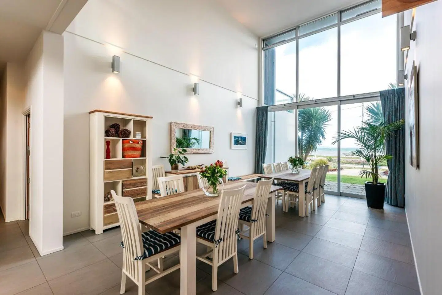 Waiheke Waterfront Lodge Restaurant