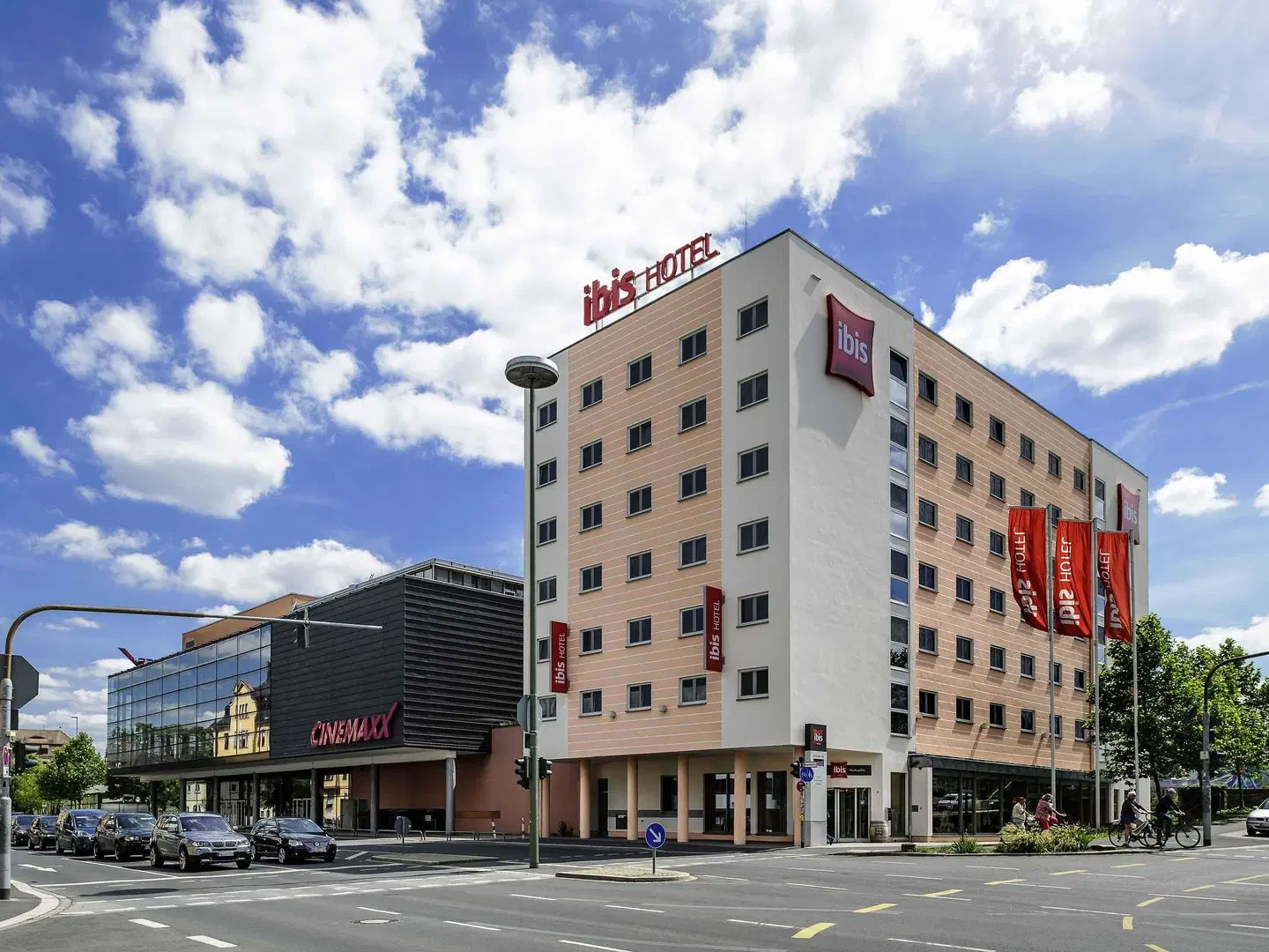 ibis Wuerzburg City EXTERIOR