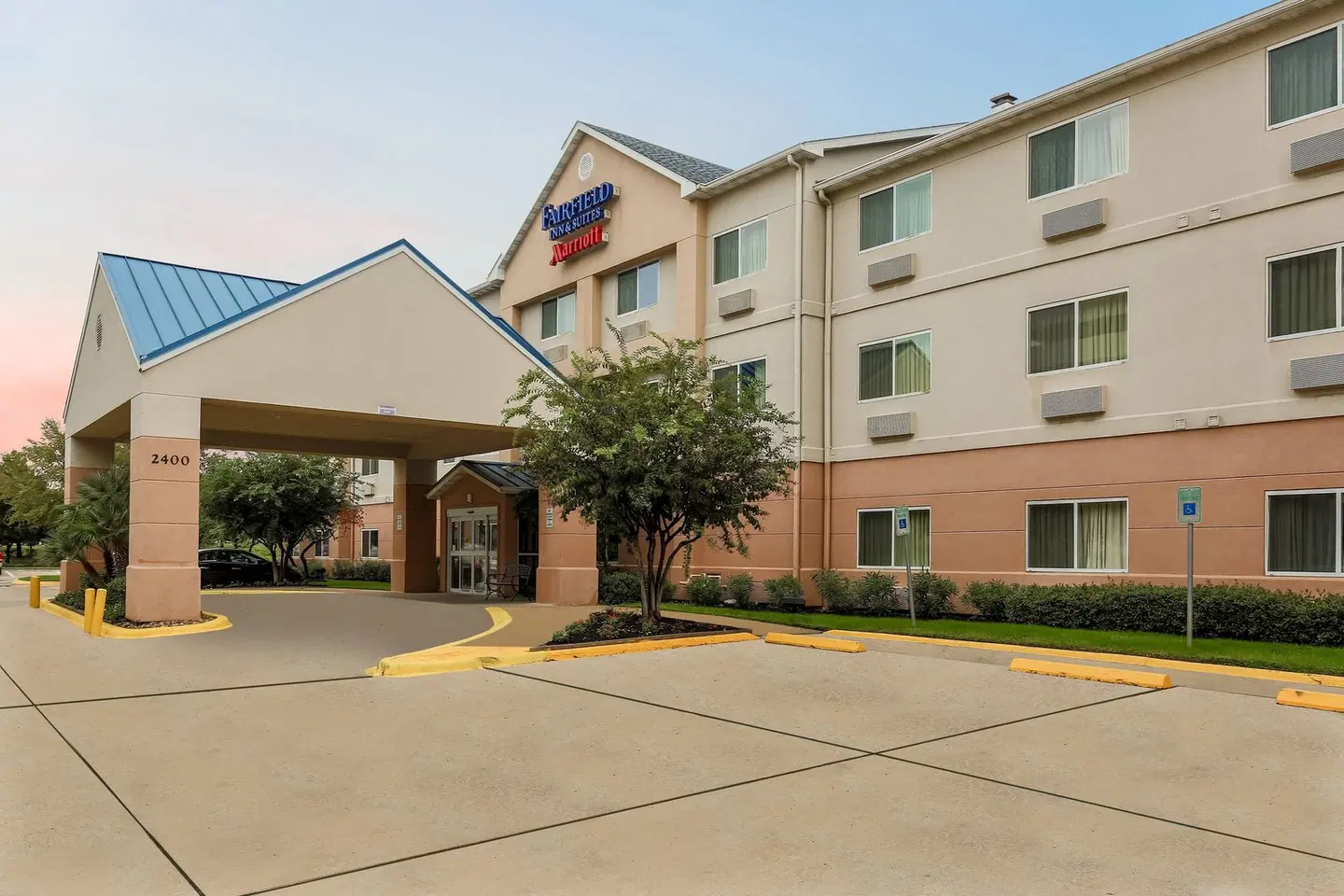 Fairfield Inn & Suites by Marriott Houston Westchase EXTERIOR