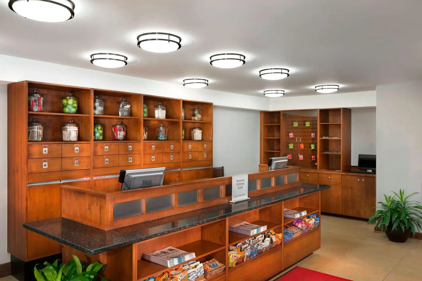 Four Points by Sheraton Asheville Downtown Bar