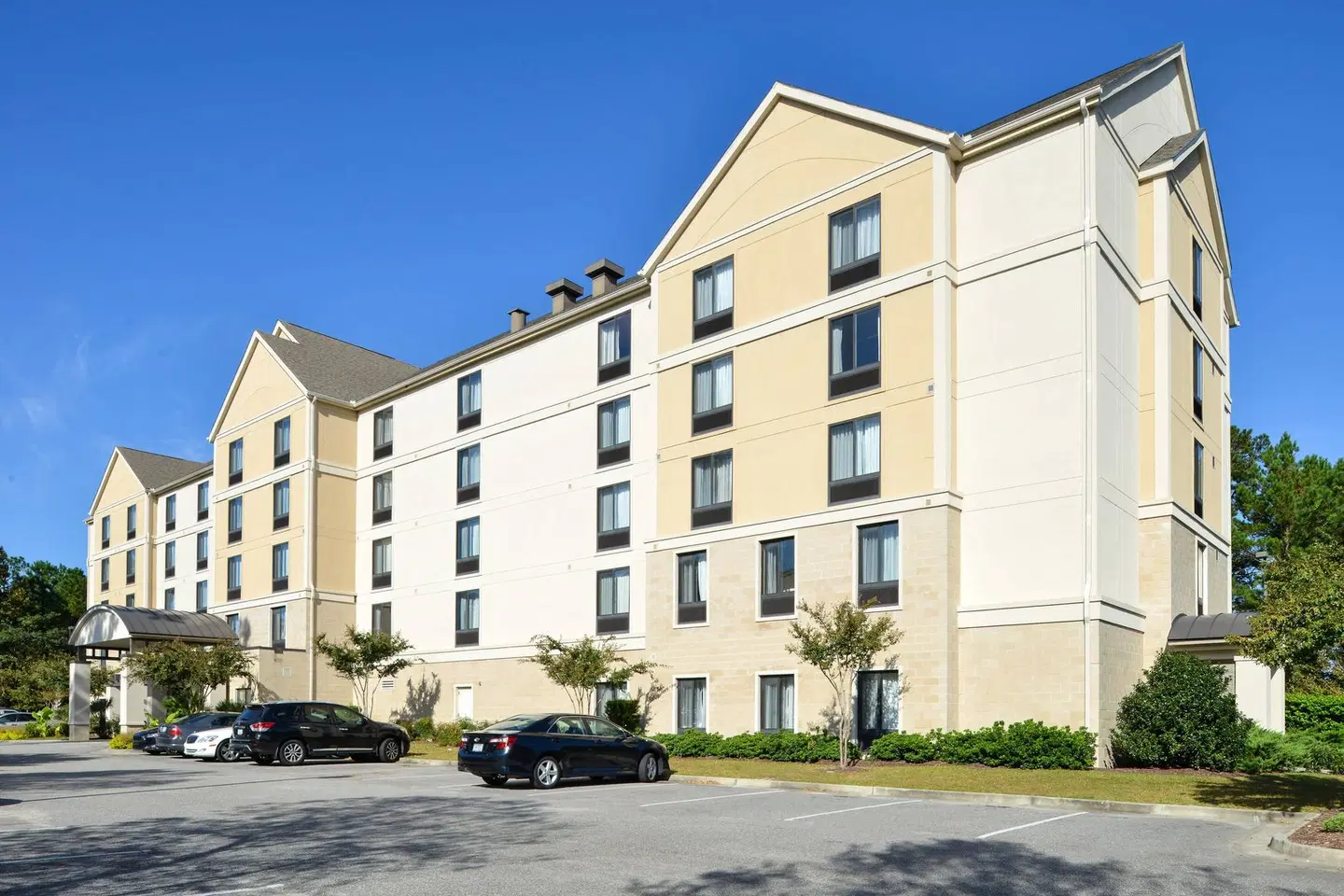TownePlace Suites by Marriott Wilmington/Wrightsville Beach EXTERIOR