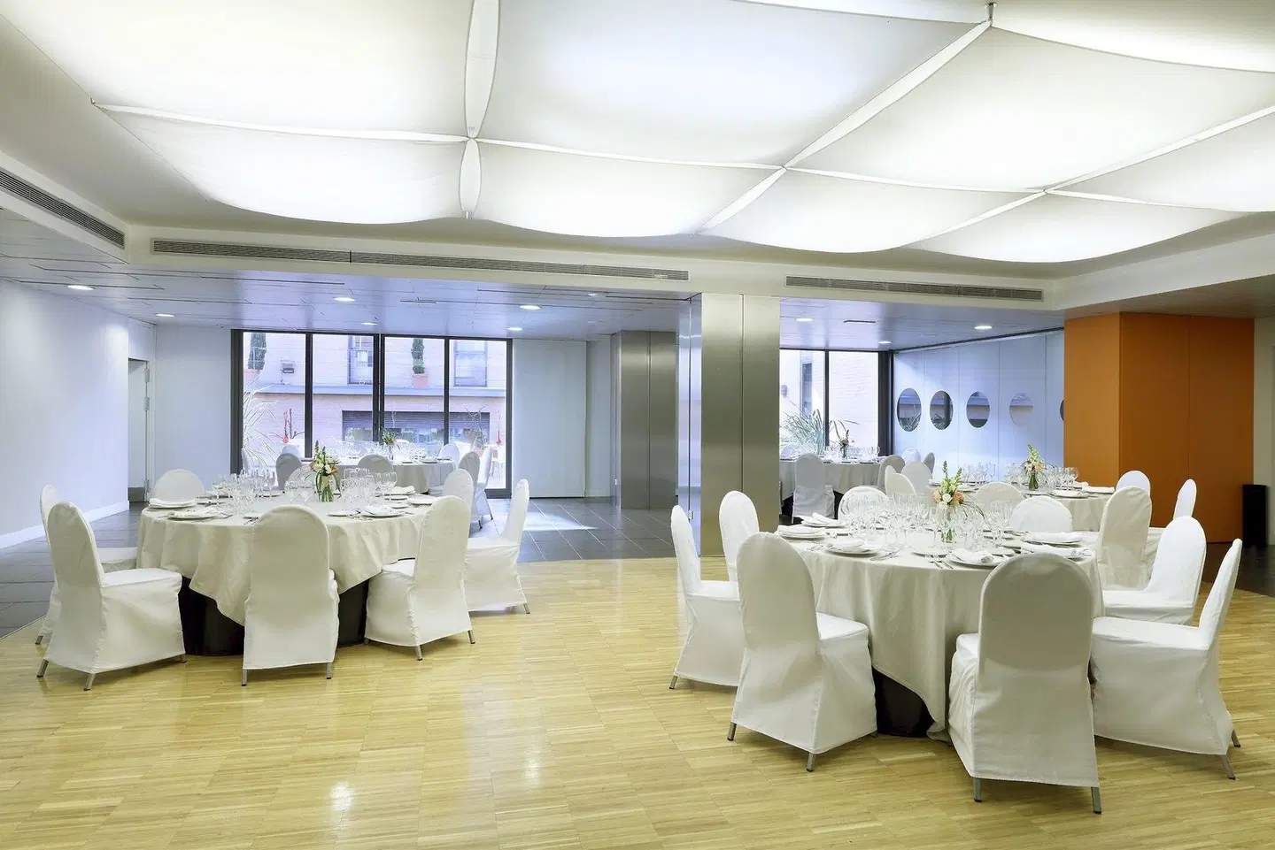Exe Tres Cantos Restaurant