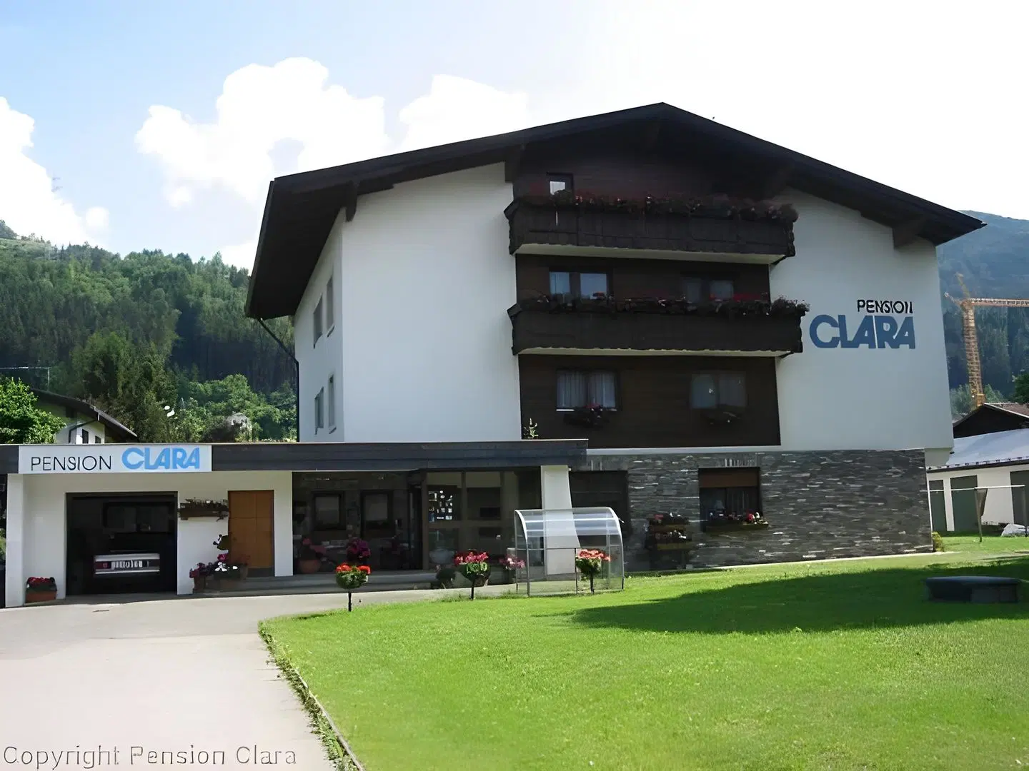 Pension Clara EXTERIOR
