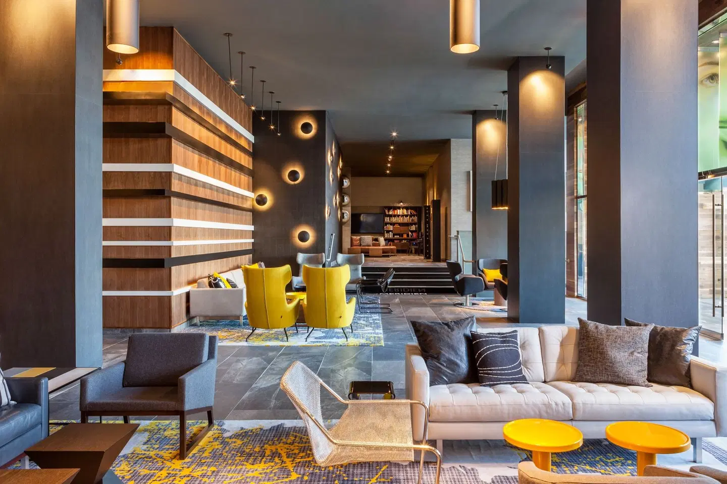 Le Méridien Charlotte LOUNGE_LOBBY
