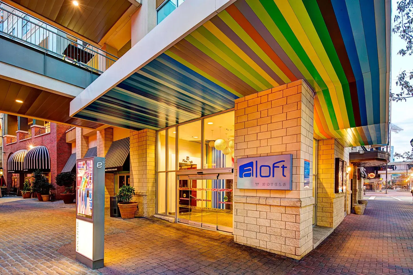 Aloft Charlotte City Center LOUNGE_LOBBY