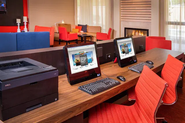 Courtyard by Marriott Charleston Airport Coliseum ROOM_EXAMPLE